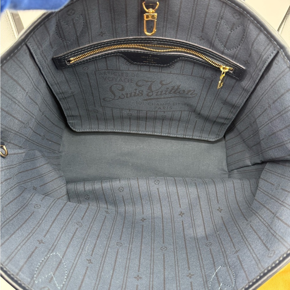 Louis Vuitton Navy Monogram Idylle Neverfull MM - Picture 9 of 10